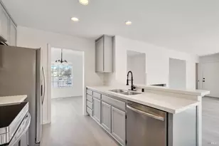 948 Shadywood Cir, Suisun City, CA 94585 - Photo 15