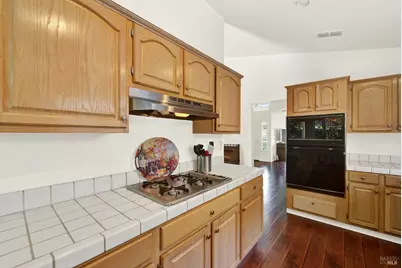 718 Fox Hollow Way, Vacaville, CA 95687 - Photo 25