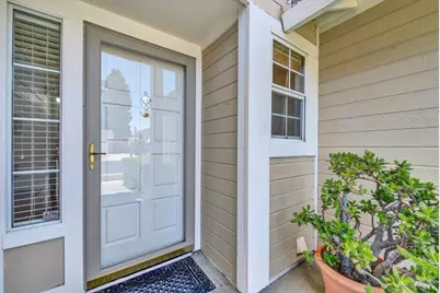 718 Fox Hollow Way, Vacaville, CA 95687 - Photo 11
