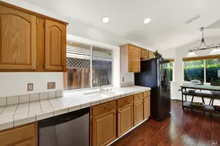 718 Fox Hollow Way, Vacaville, CA 95687 - Photo 27