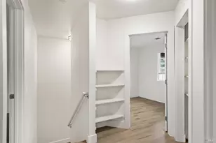 8690 Old Redwood Hwy, Windsor, CA 95492 - Photo 21