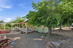 20257 Indian Rock Rd, Hidden Valley Lake, CA 95467 - Photo 21