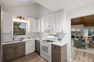 204 Water St, Point Richmond, CA 94801 - Photo 11