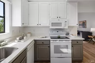 204 Water St, Point Richmond, CA 94801 - Photo 33