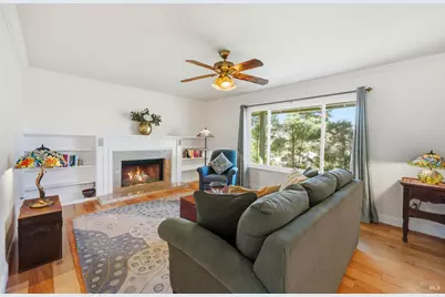180 Barrio Way, Windsor, CA 95492 - Photo 9