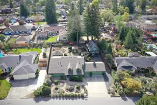 180 Barrio Way, Windsor, CA 95492 - Photo 5