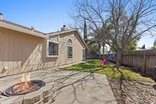 800 Charter Way, Vacaville, CA 95687 - Photo 35