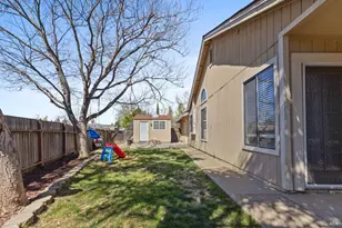 800 Charter Way, Vacaville, CA 95687 - Photo 33