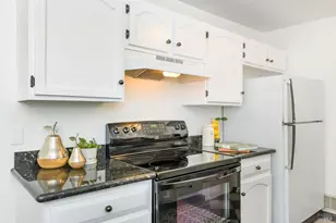 36 Schmidt Ln, San Rafael, CA 94903 - Photo 15