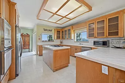 17860 Deer Hill Road, Hidden Valley Lake, CA 95467 - Photo 5