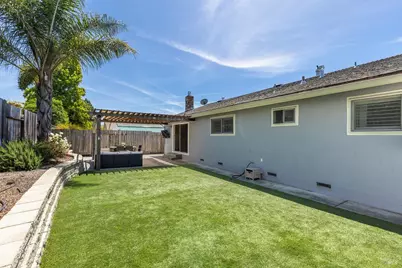 905 Saint Francis Drive, Petaluma, CA 94954 - Photo 33
