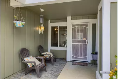 154 Hawk Court, Vacaville, CA 95687 - Photo 5