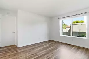 12 Lakeview Ct, Novato, CA 94947 - Photo 17