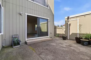 12 Lakeview Ct, Novato, CA 94947 - Photo 25