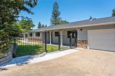 800 Riverside Drive, Ukiah, CA 95482 - Photo 25