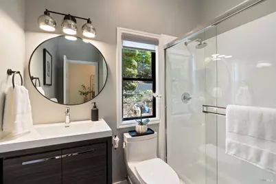 21 Newhall Drive, San Rafael, CA 94901 - Photo 25