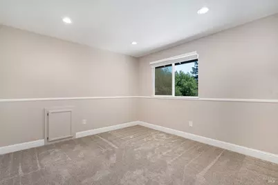 9663 Lakewood Drive, Windsor, CA 95492 - Photo 39
