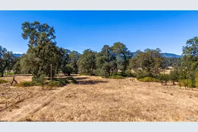 45100 Highway 101, Laytonville, CA 95454 - Photo 7