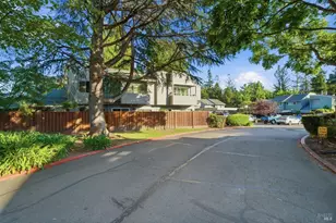 514 Racquet Club Cir, Rohnert Park, CA 94928 - Photo 39
