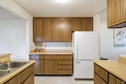 514 Racquet Club Circle, Rohnert Park, CA 94928 - Photo 11
