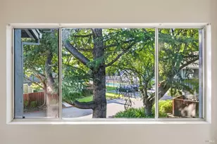 514 Racquet Club Cir, Rohnert Park, CA 94928 - Photo 17