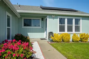 717 Capistrano Dr, Suisun City, CA 94585 - Photo 5