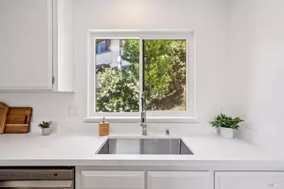 20 Corte Real, Greenbrae, CA 94904 - Photo 7