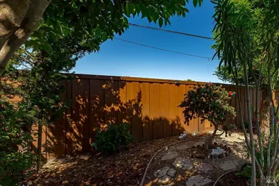 190 Olympic Circle, Vacaville, CA 95687 - Photo 37
