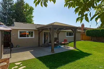 190 Olympic Circle, Vacaville, CA 95687 - Photo 31