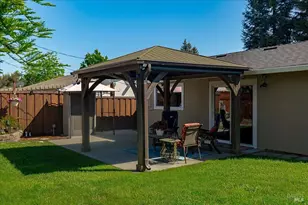 190 Olympic Cir, Vacaville, CA 95687 - Photo 39