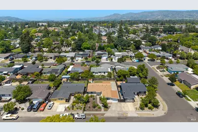 810 Laguna Street, Napa, CA 94558 - Photo 31