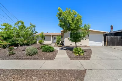 810 Laguna Street, Napa, CA 94558 - Photo 3