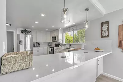 2589 Topaz Drive, Novato, CA 94945 - Photo 15