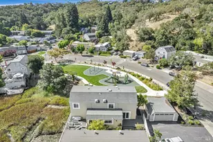 2589 Topaz Dr, Novato, CA 94945 - Photo 41