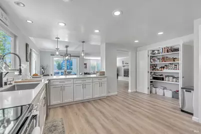 2589 Topaz Drive, Novato, CA 94945 - Photo 13