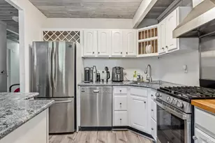 1076 Pomeroy Ave, Santa Clara, CA 95051 - Photo 9