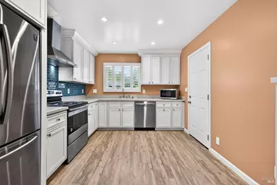 506 Juilliard Park Drive, Santa Rosa, CA 95401 - Photo 9