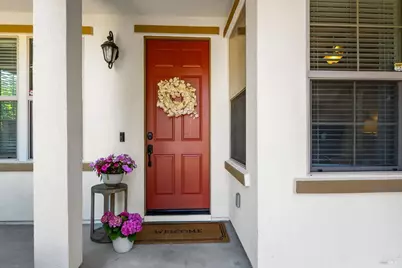 754 Cannon Station Court, Vacaville, CA 95688 - Photo 3