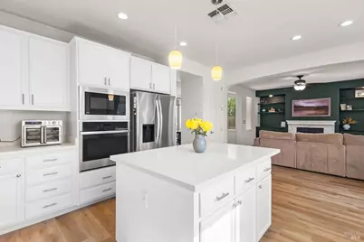 754 Cannon Station Court, Vacaville, CA 95688 - Photo 5