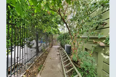 1014 Castro Street, Oakland, CA 94607 - Photo 3