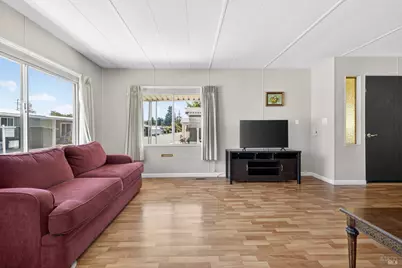111 Cardinal Way, Santa Rosa, CA 95409 - Photo 5