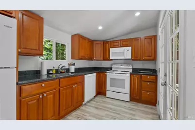 14708 Eagle Nest Lane, Guerneville, CA 95446 - Photo 11