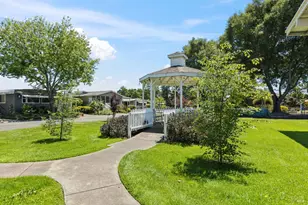 302 Robert Way, Napa, CA 94558 - Photo 35