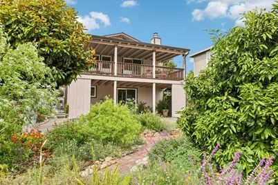 870 W J Street, Benicia, CA 94510 - Photo 29