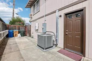 870 W J St, Benicia, CA 94510 - Photo 41