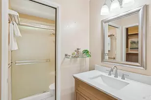 870 W J St, Benicia, CA 94510 - Photo 19