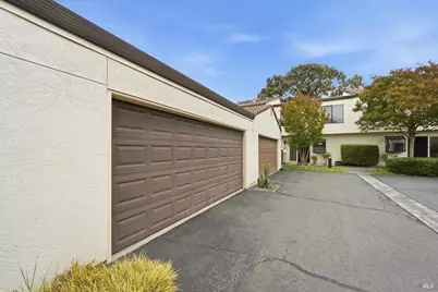 922 Marina Drive, Napa, CA 94559 - Photo 5