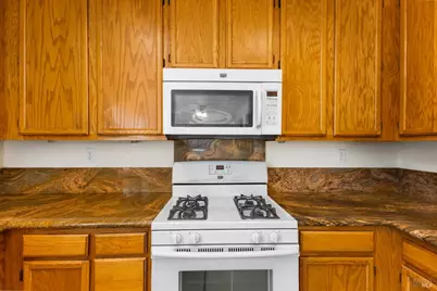 1109 Syracuse Circle, Vacaville, CA 95687 - Photo 21