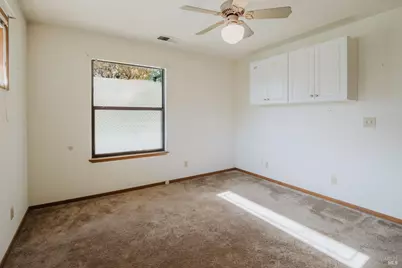 4109 W Mission Court, Visalia, CA 93277 - Photo 35