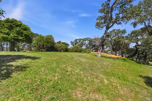 310 Crest Rd, Novato, CA 94945 - Photo 39